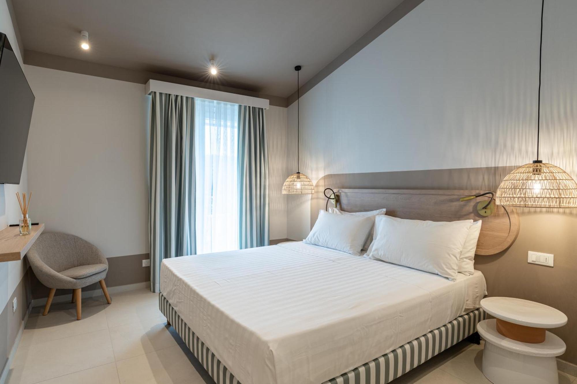 Hotel Estense กัตเตโออามาเร ภายนอก รูปภาพ