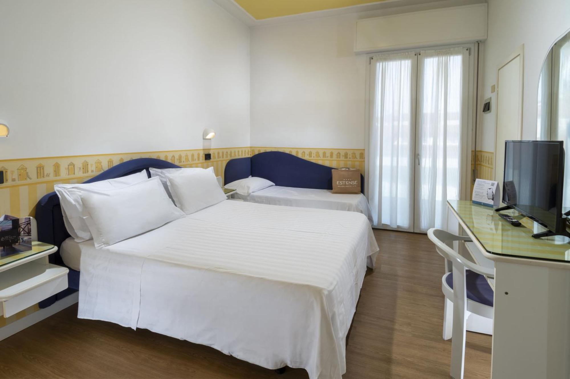 Hotel Estense กัตเตโออามาเร ภายนอก รูปภาพ